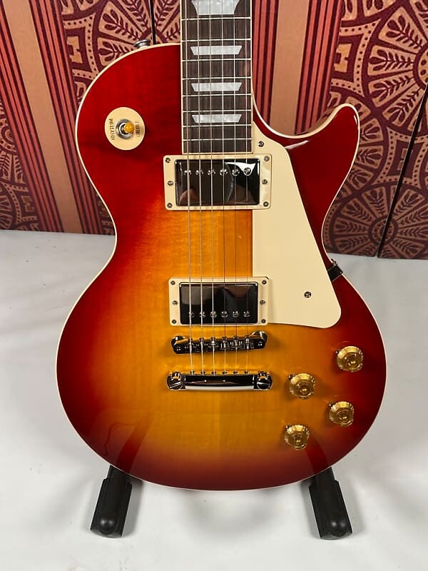 

Gibson Les Paul Standard '50s 2019 - настоящее время - Heritage Cherry Sunburst