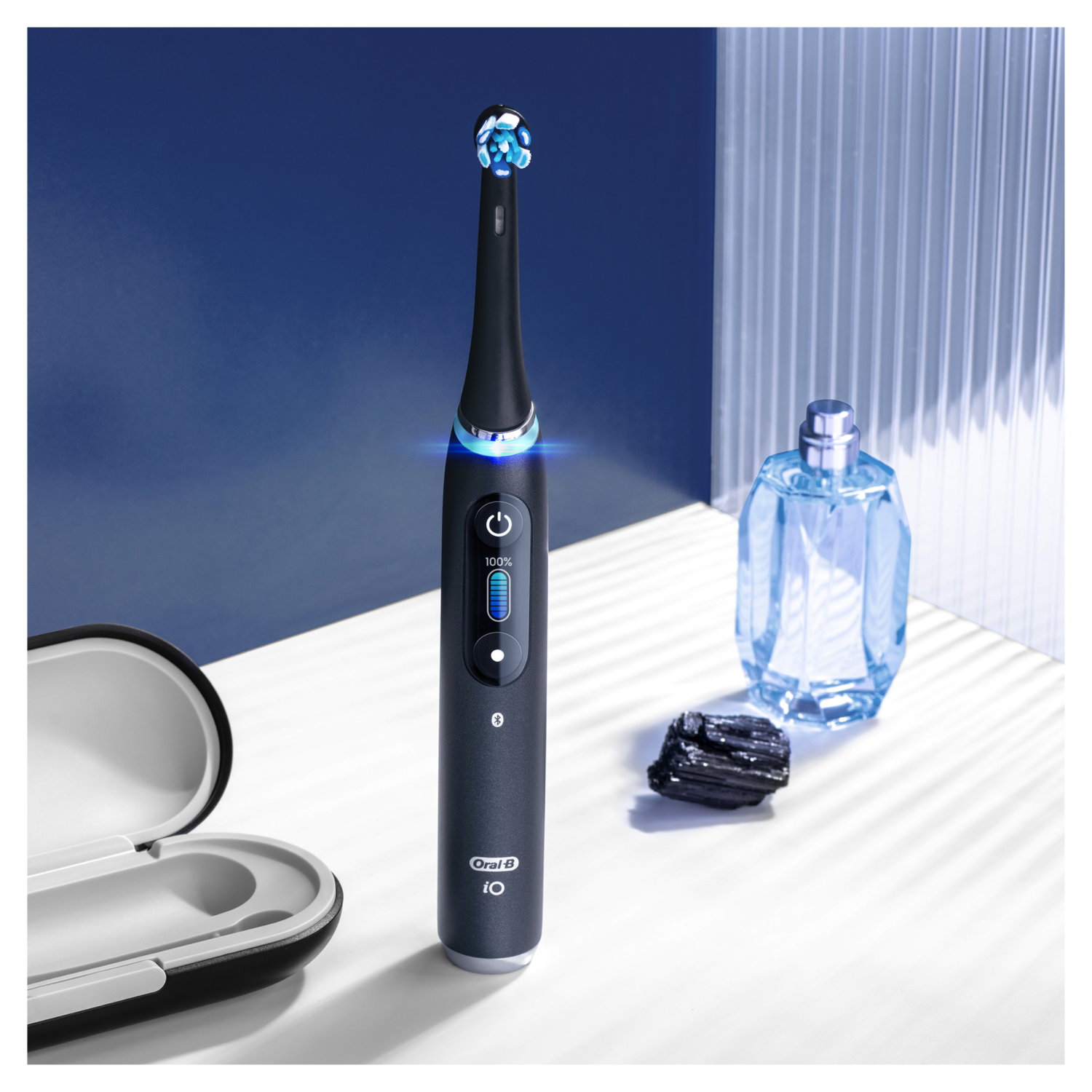 Oral-B IO Ultim Clean Black магнитные насадки для зубных щеток, 4 шт/1  упаковка – заказать из-за рубежа в «CDEK.Shopping»