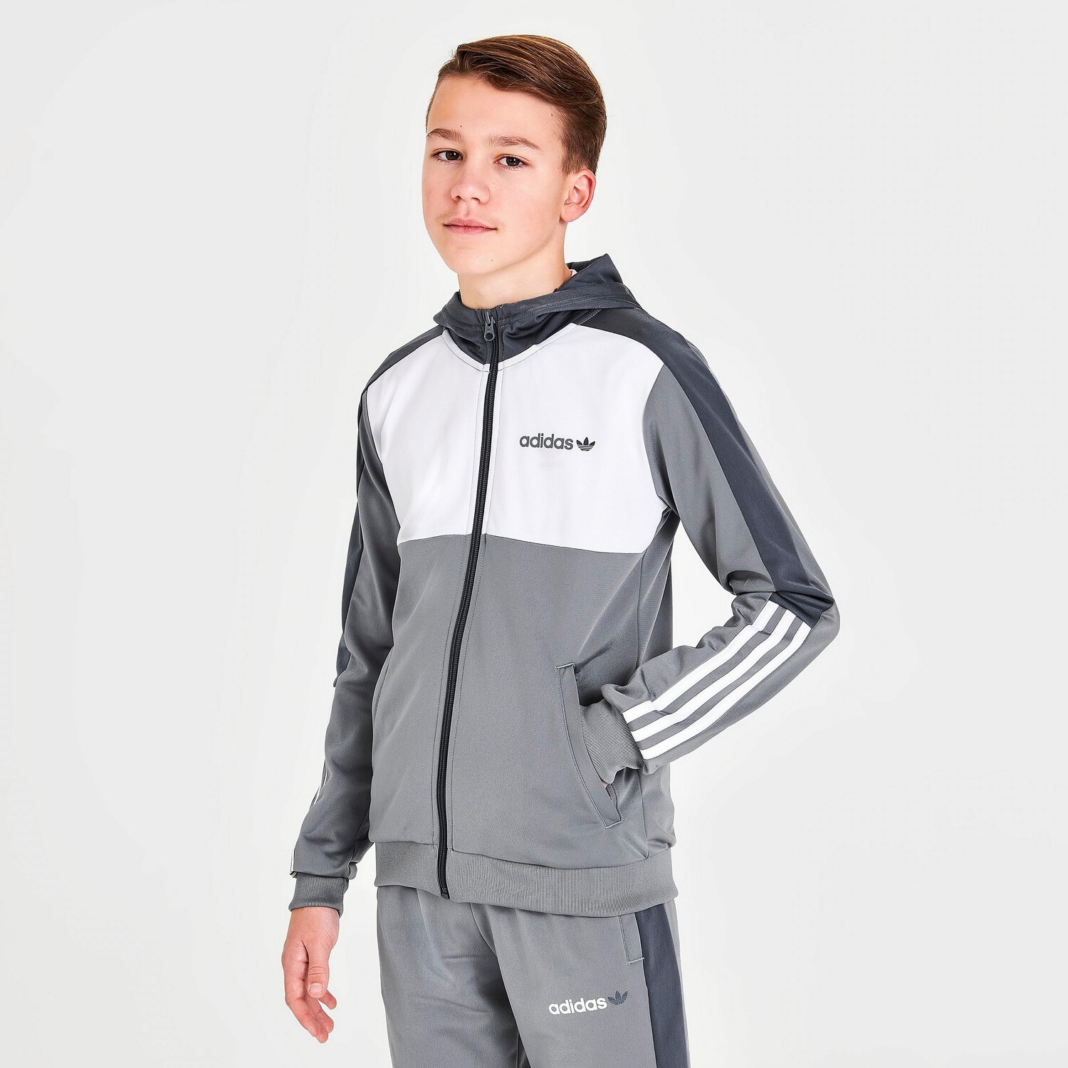 

Детская худи adidas Originals из полиэстера с молнией во всю длину, серый