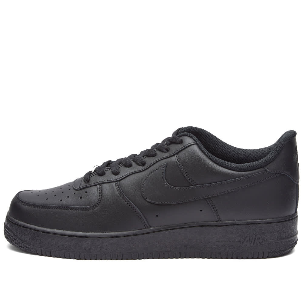 

Кроссовки Nike Air Force 1, черный