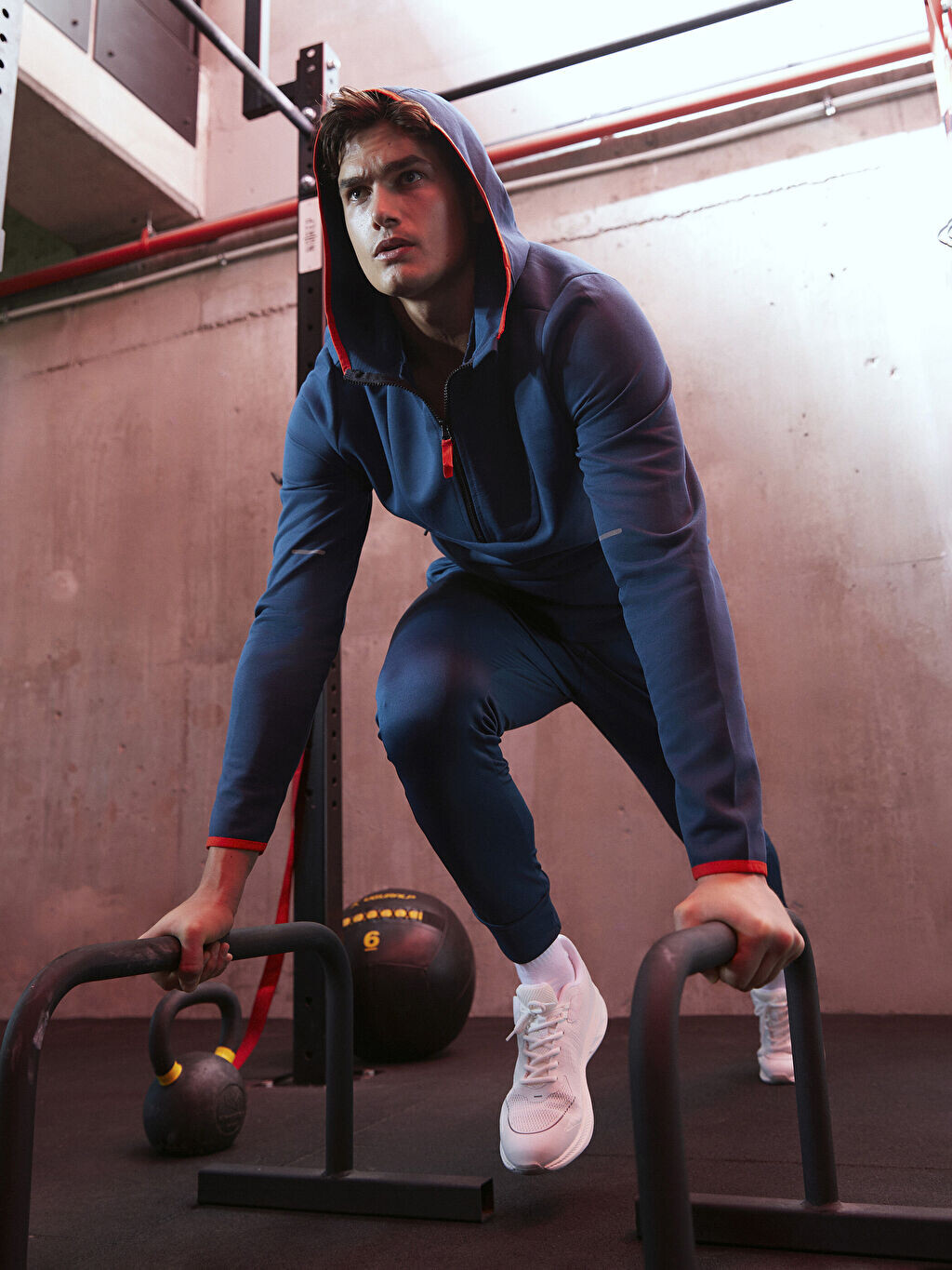 

Мужские спортивные штаны Slim Fit Jogger LCW Active