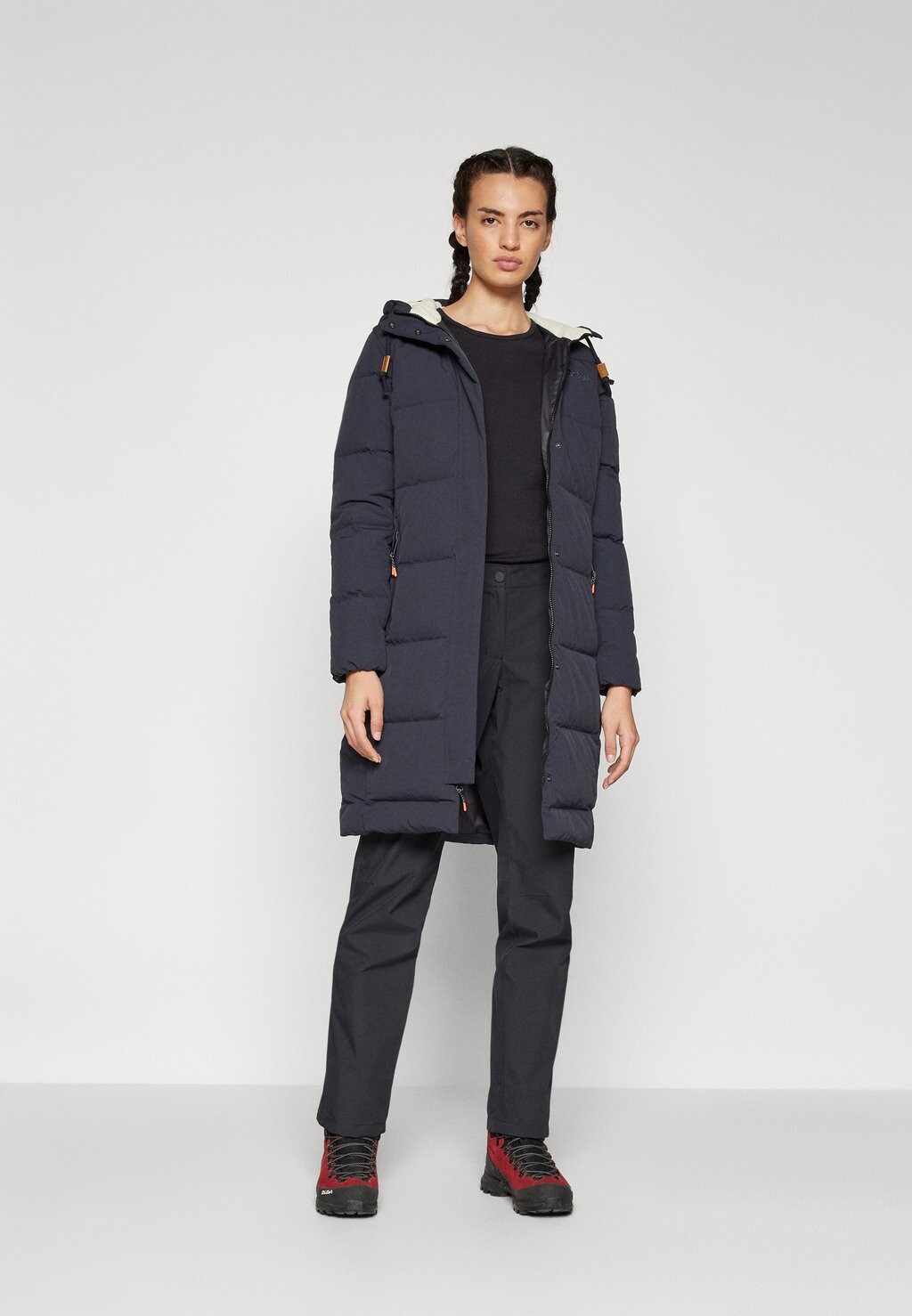

Пуховое пальто NORDLICHT COAT W Jack Wolfskin, темно-синий