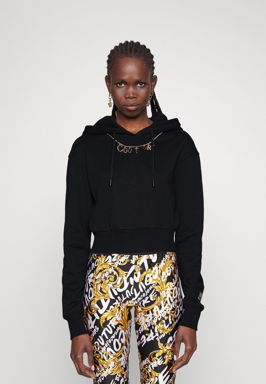 

Худи Versace Jeans Couture, черный
