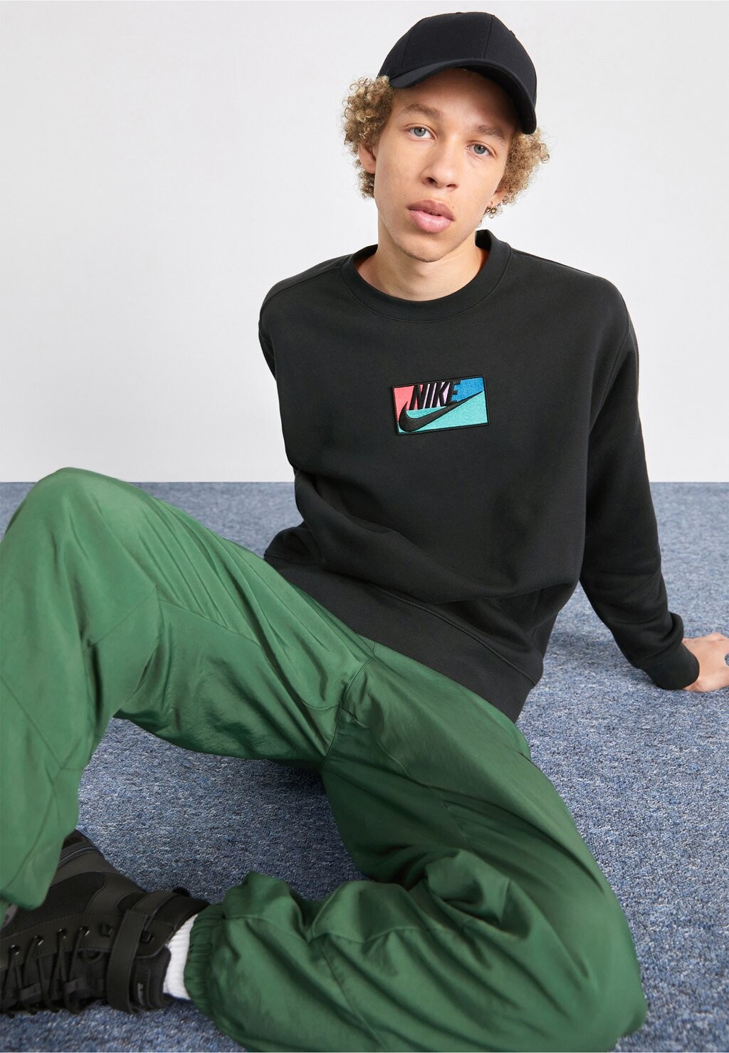 

Толстовка CLUB CREW PATCH Nike, черный
