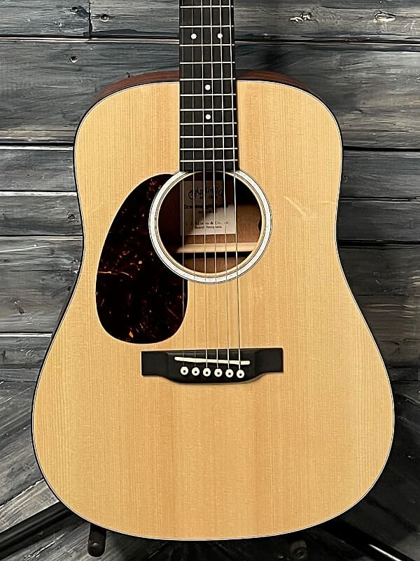 

Акустическая электрогитара Martin Left Handed DJR-10E Dreadnought JR Martin Left Handed DJR-10E Dreadnought JR Electric Guitar