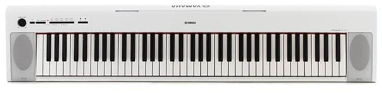 

Yamaha Piaggero NP-32 76-клавишное пианино с динамиками - белое NP32WHAD