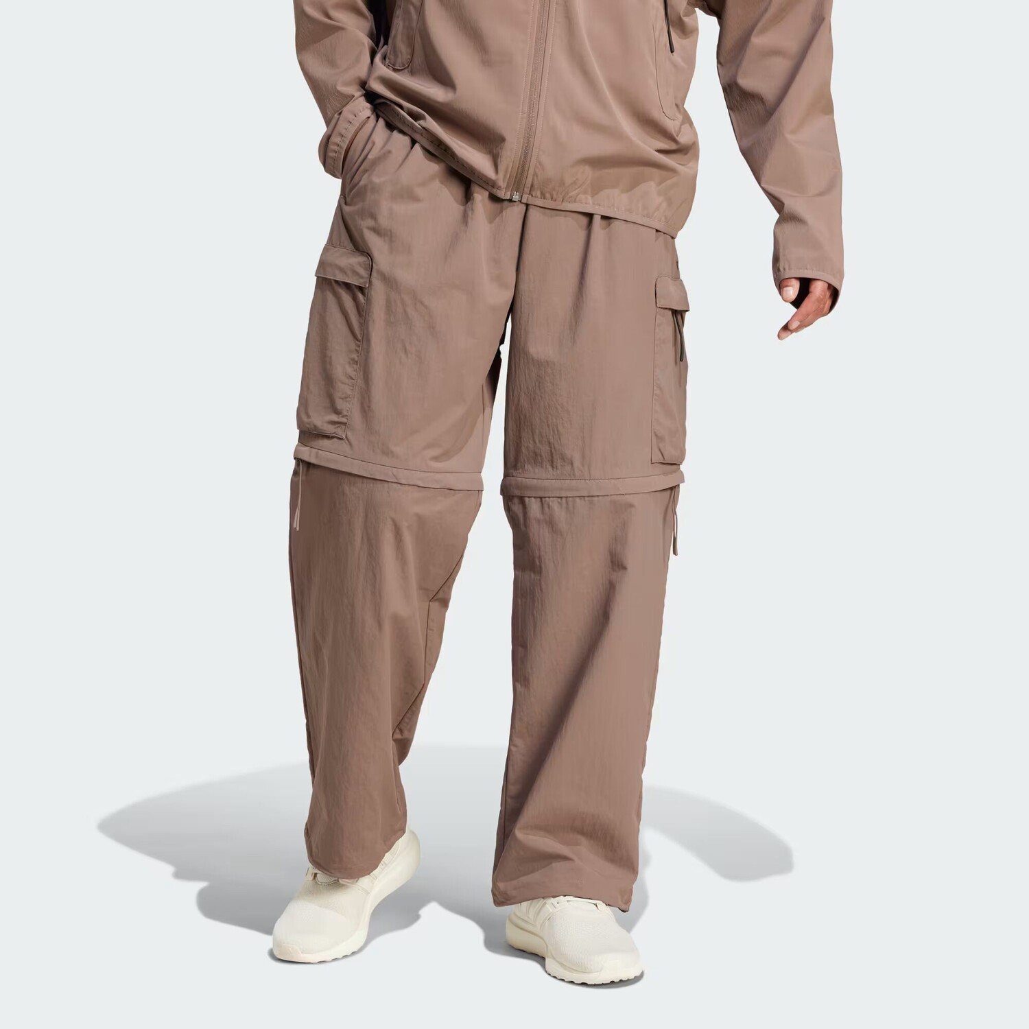 

Брюки-карго на молнии City Escape Premium Adidas, цвет Earth Strata