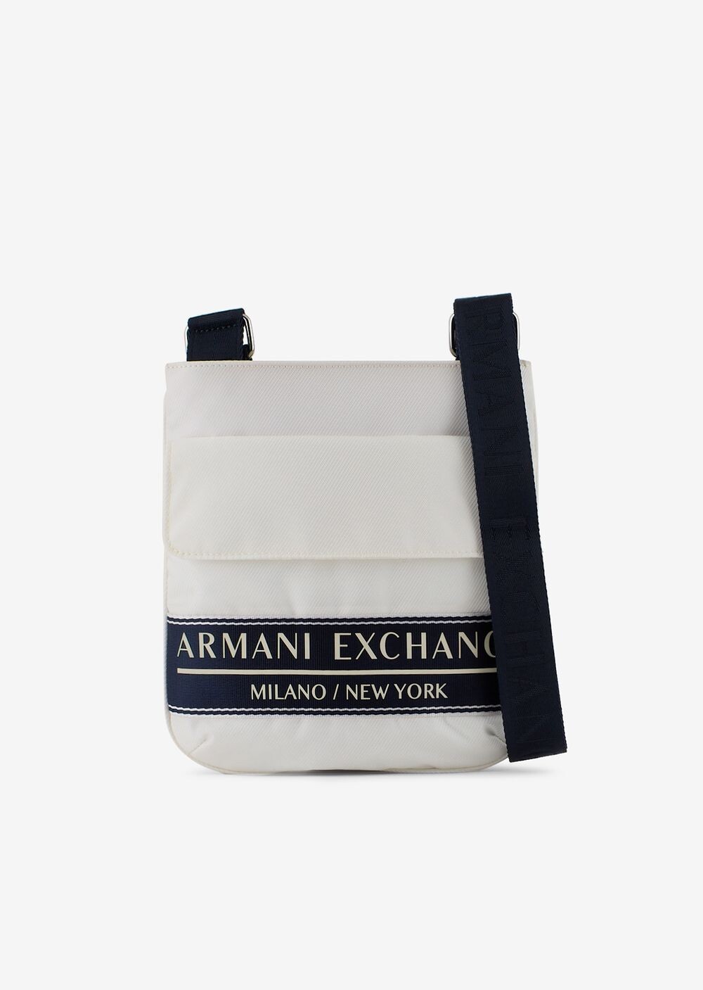 

Сумки через плечо Armani Exchange, белый