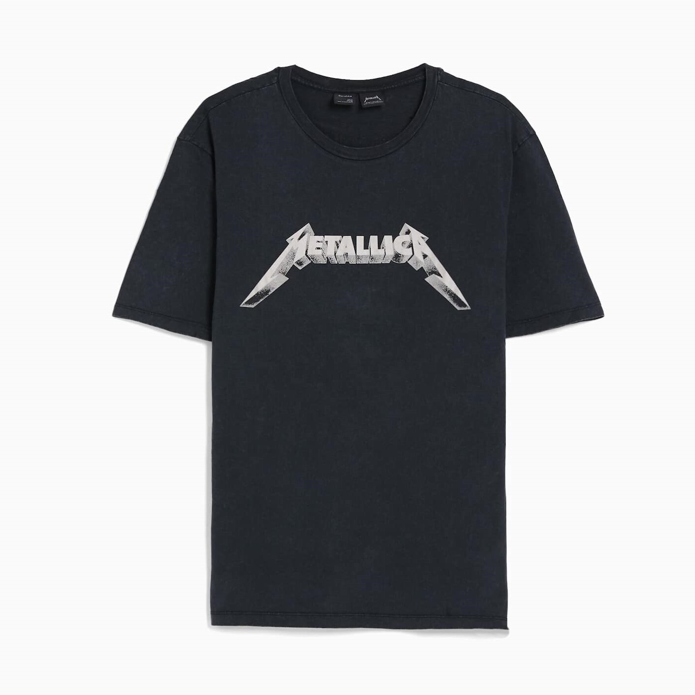 

Футболка Bershka Metallica Print Easy Fit Faded, черный