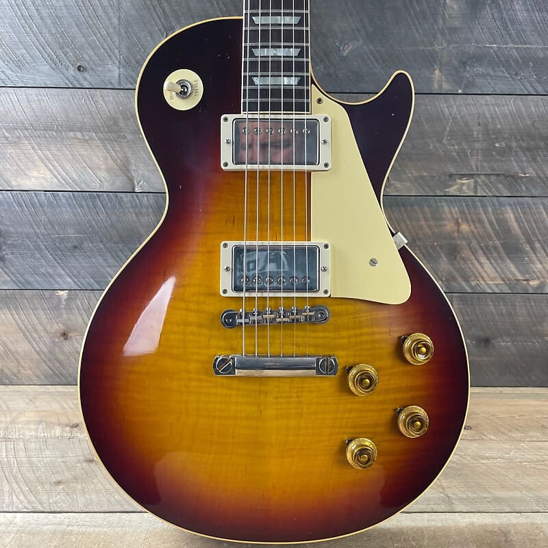 

Gibson Custom Shop Murphy Lab 1959 Les Paul Standard Ultra Light Aged - Southern Fade Burst 93656