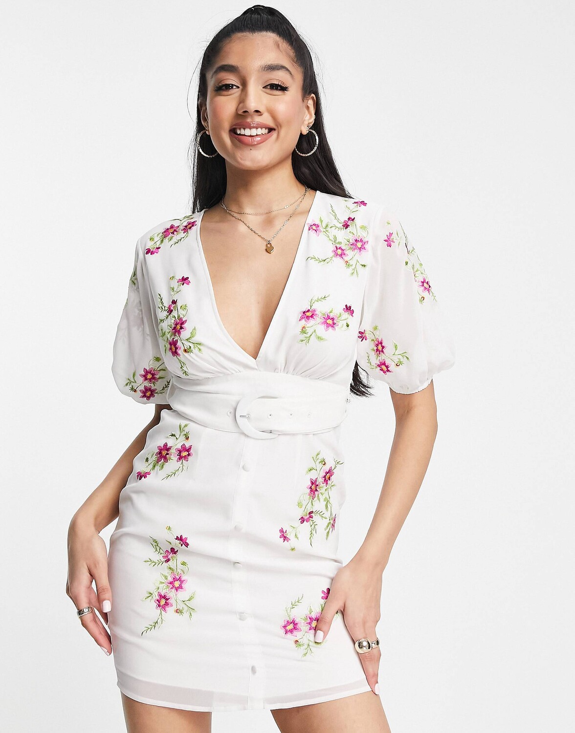 

Белое чайное мини-платье с поп-цветочной вышивкой ASOS DESIGN ASOS DESIGN, Белый