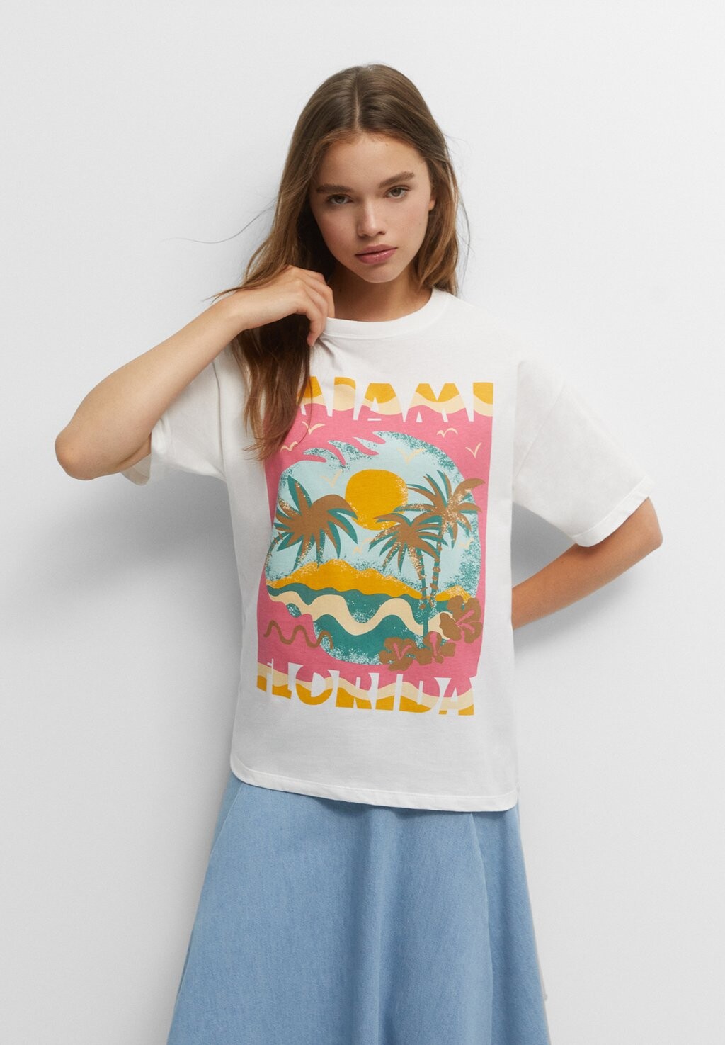 

Футболка с принтом PULL&BEAR, белый