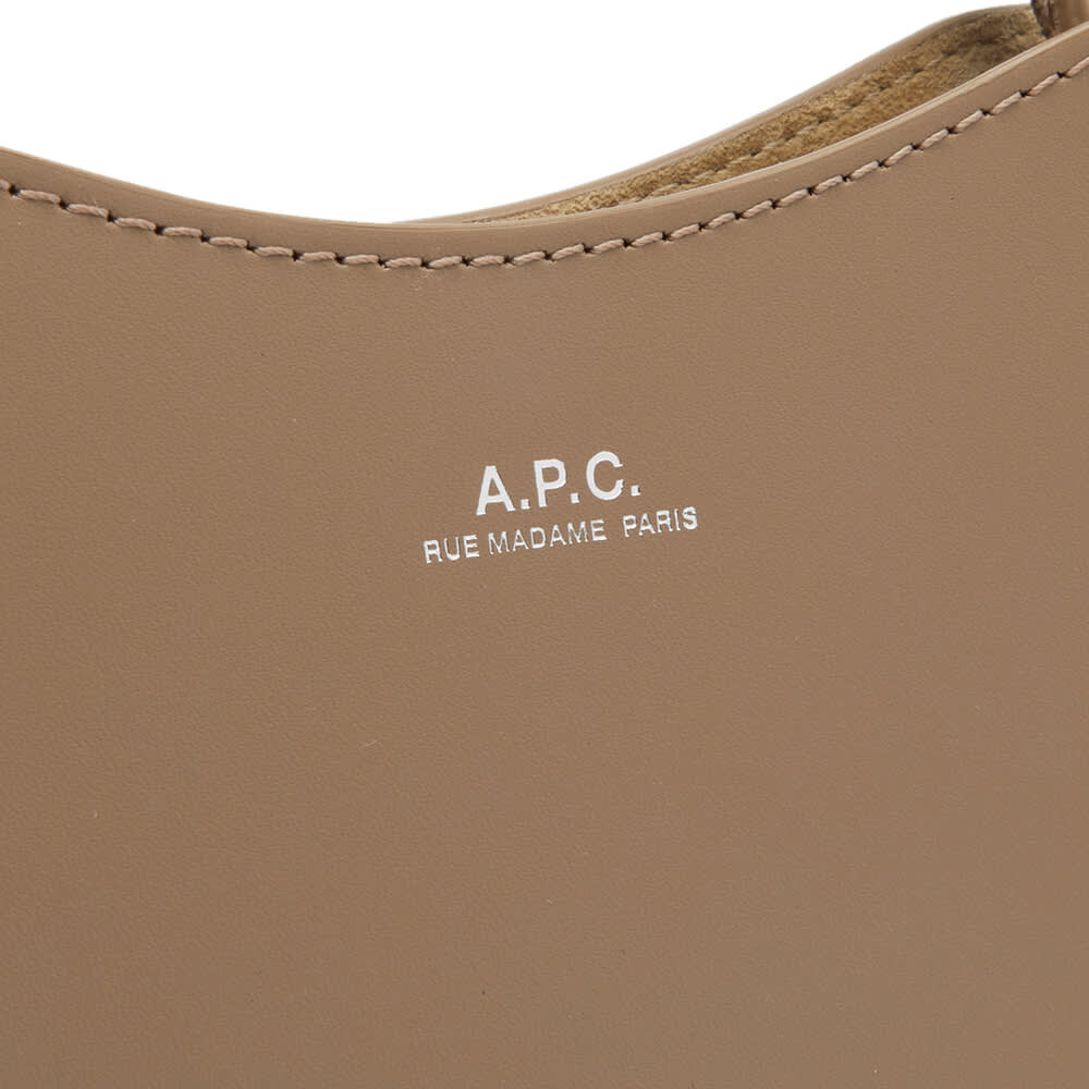 

Сумка A.P.C Jamie Leather Neck Pouch