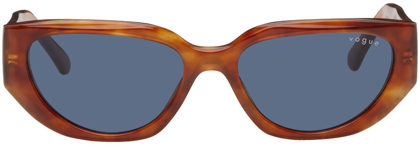 

Черепаховые солнцезащитные очки Hailey Bieber Edition VO5438S Vogue Eyewear