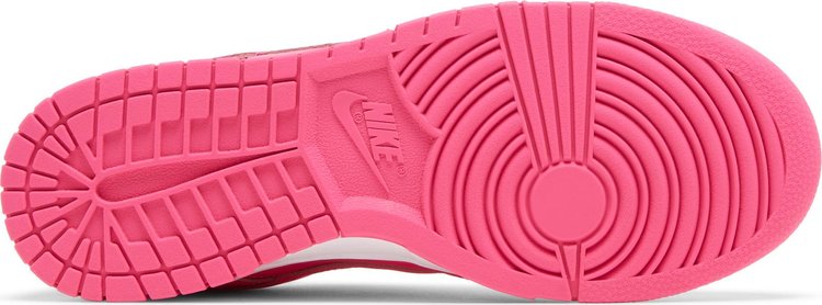 Кроссовки Nike Wmns Dunk Low 'Hyper Pink', розовый – заказать по выгодной  цене из-за рубежа в «»