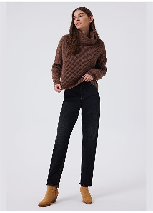 

РеменьMom fit Lee Cooper