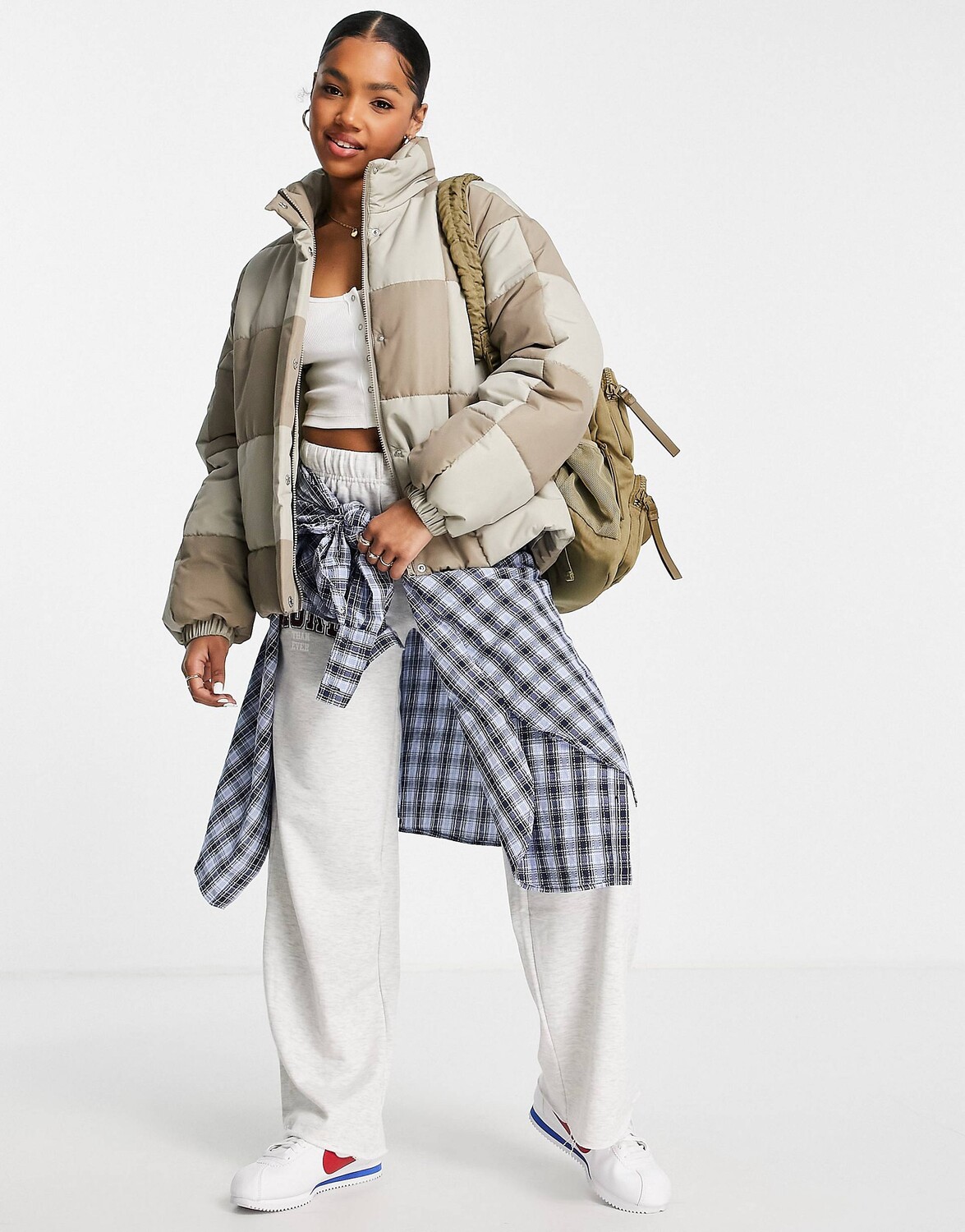 

Однотонная пуховая куртка в шахматную клетку ASOS DESIGN