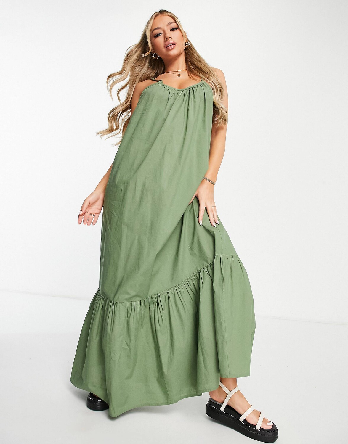 

Пляжное платье макси цвета хаки с присборенным подолом ASOS DESIGN