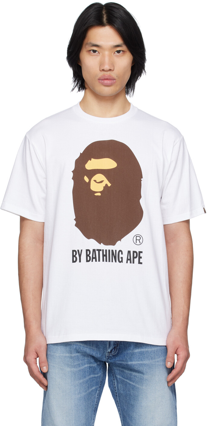 

Белая футболка с принтом BAPE