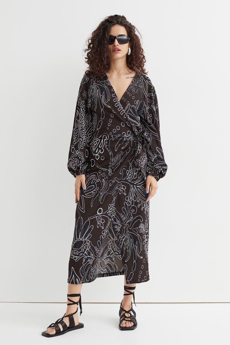 

Платье с запахом и узором H&M, темно-коричневый/узор
