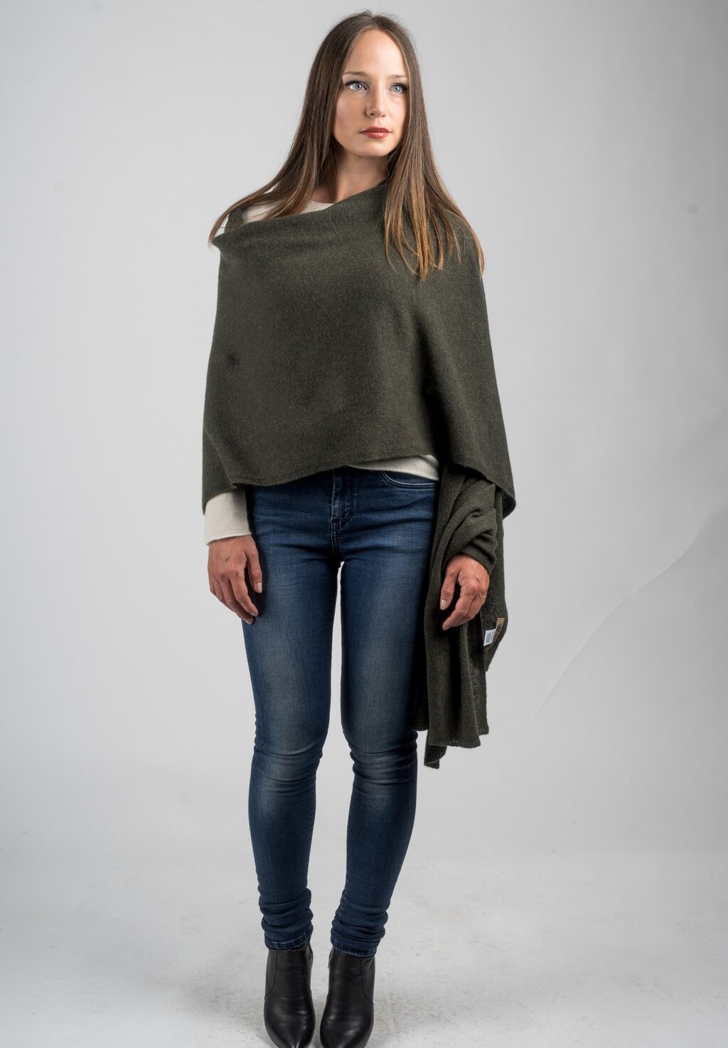 

Шарф STOLE Dalle Piane Cashmere, цвет cachi