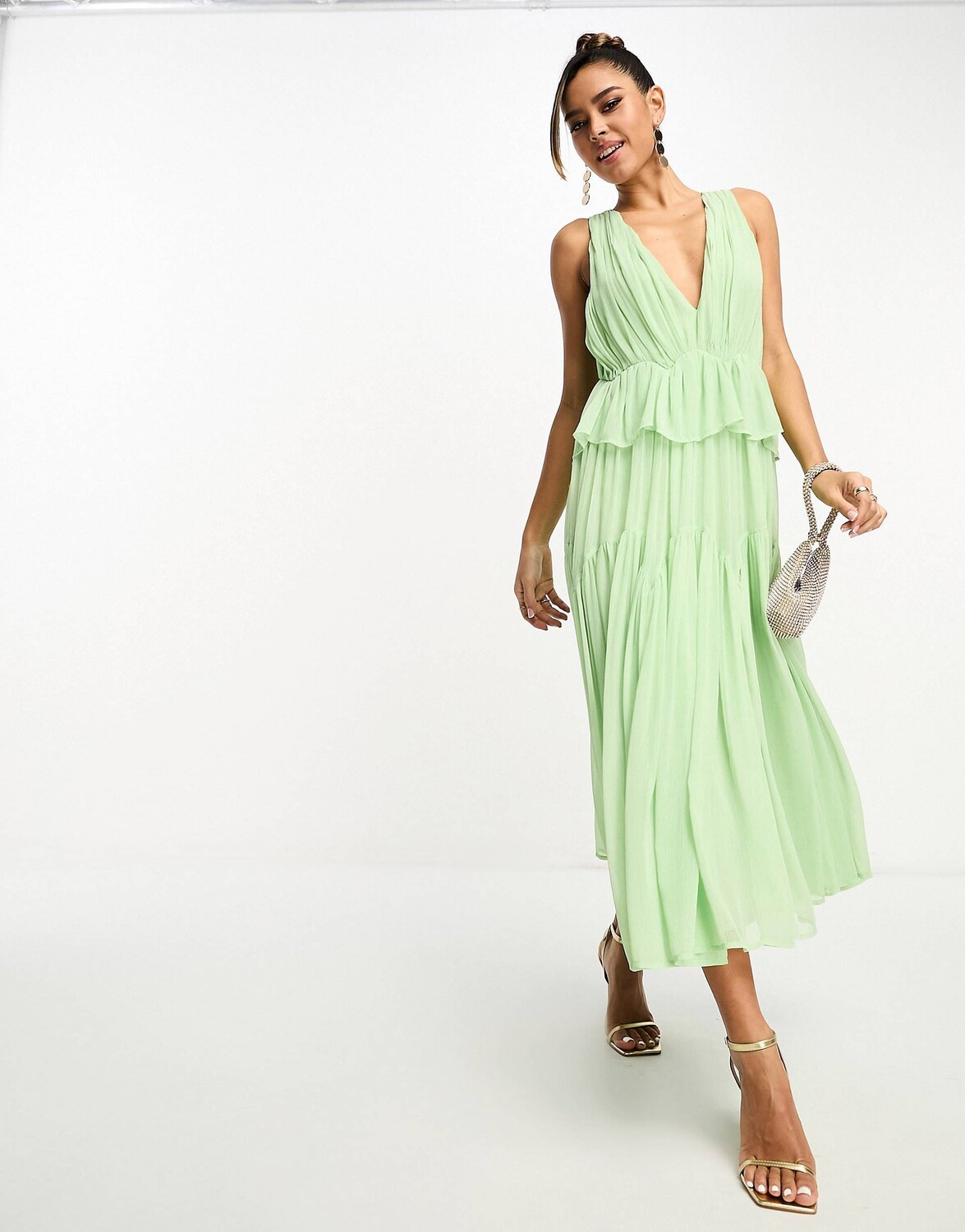 

Платье миди Asos Design Plunge Pleated Tiered, салатовое, Зеленый