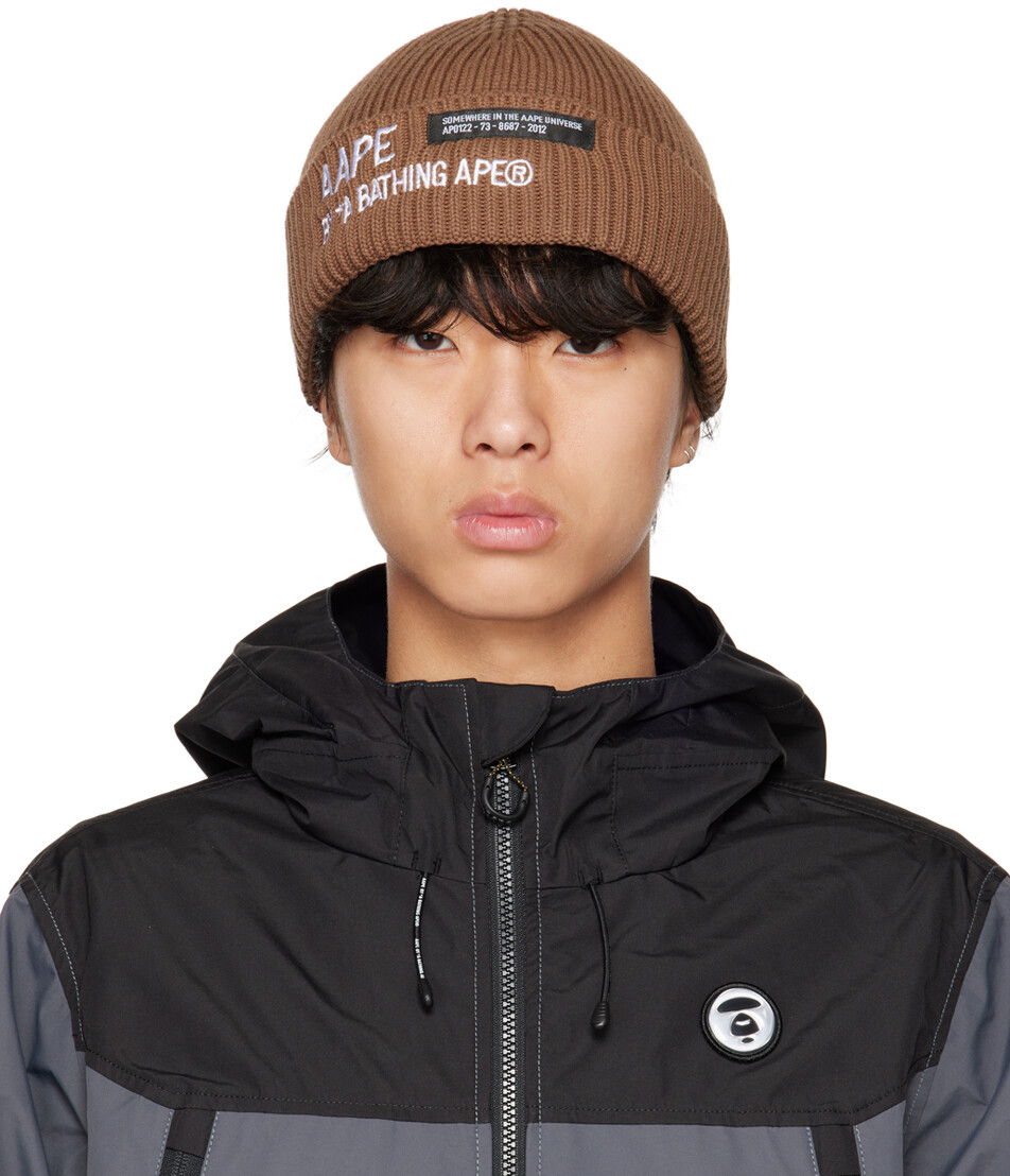

Коричневая шапка с вышивкой AAPE by A Bathing Ape