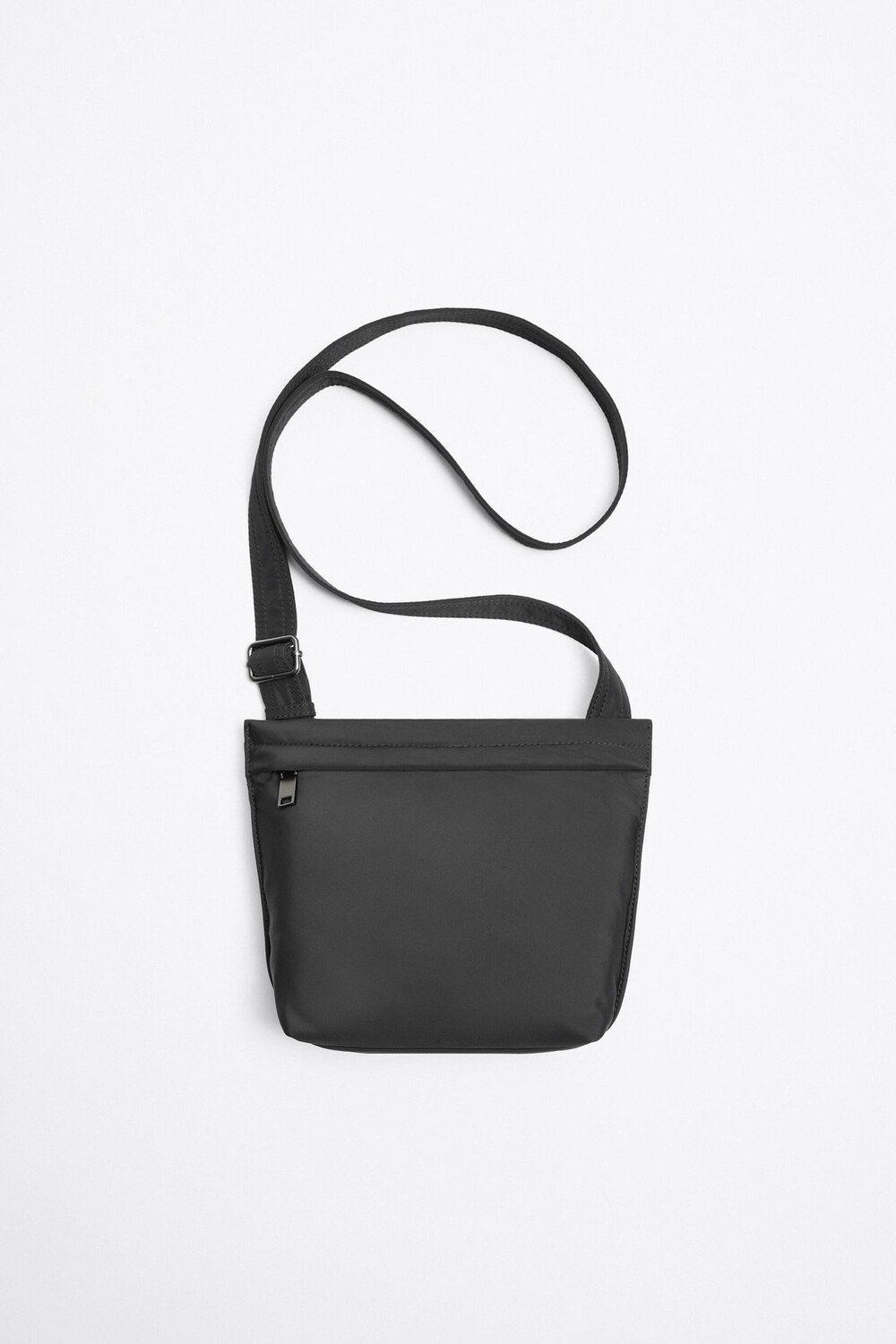 

Мягкая сумка посланца ZARA, черный