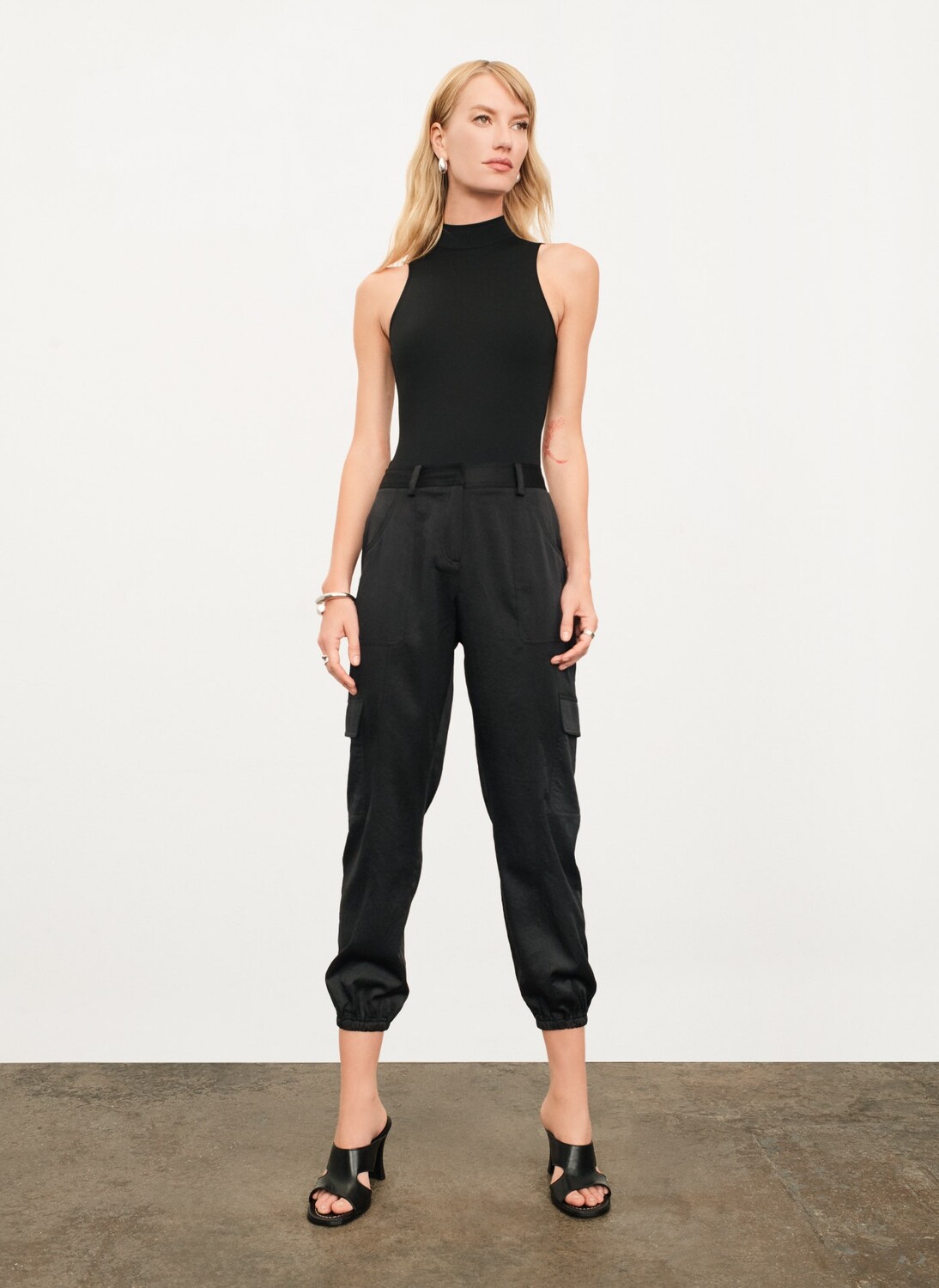 

Боди с искусственным вырезом Donna Karan