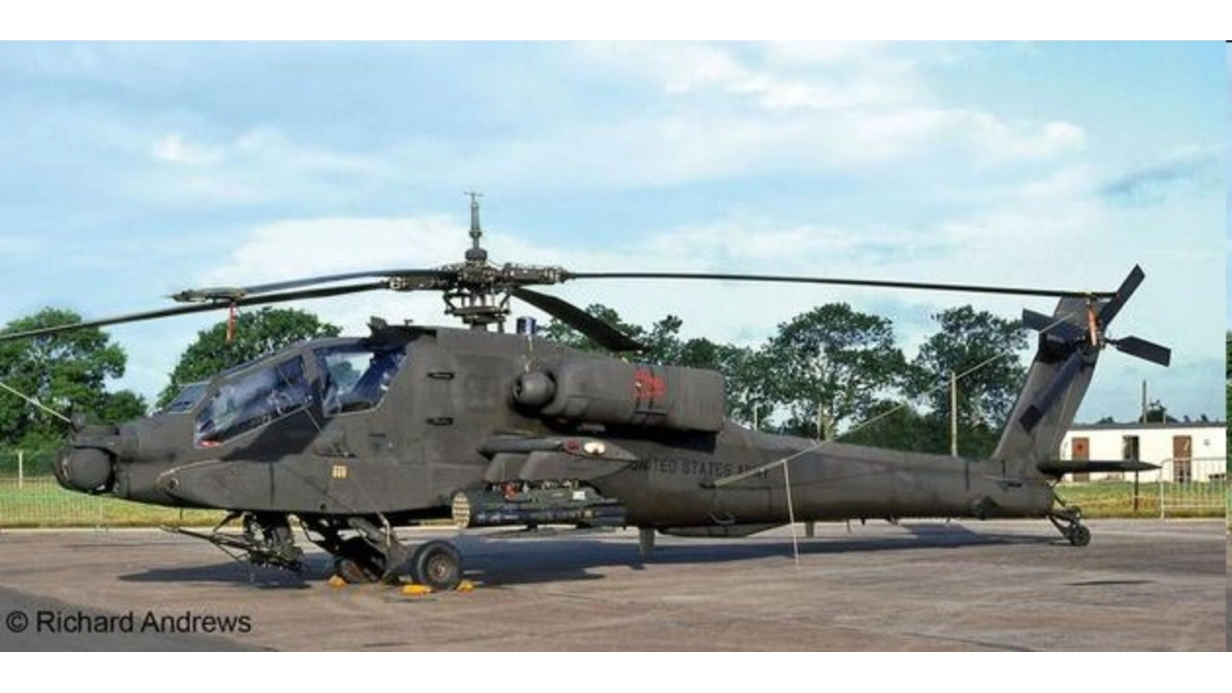 Revell AH-64A Апач