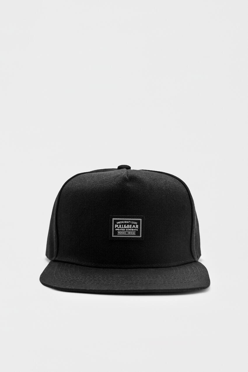 

Базовая черная кепка с этикеткой Pull&Bear, черный