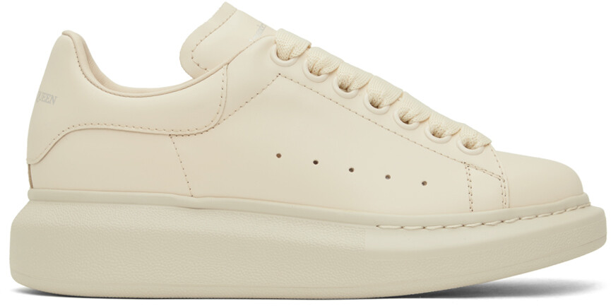 

Бежевые свободные кеды Alexander McQueen