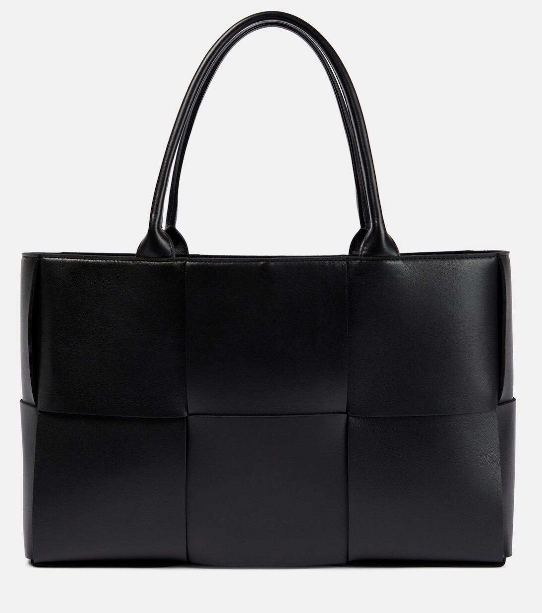 

Сумка-тоут Arco среднего размера из кожи Bottega Veneta, черный