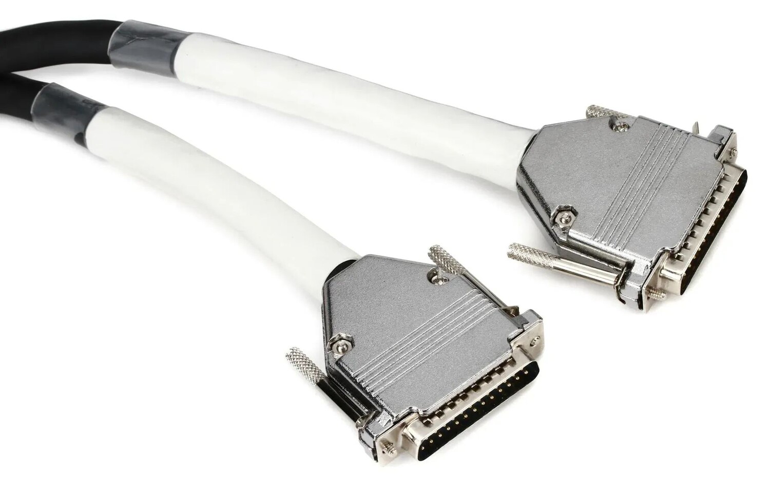 

От Avid DB25 до DB25 DigiSnake — 4 фута