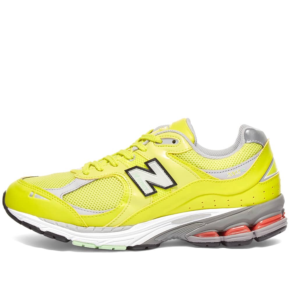 

Кроссовки New Balance M2002RLC