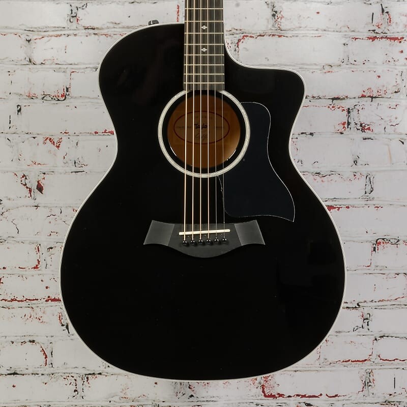 

Тейлор 214ce-BLK DLX Taylor