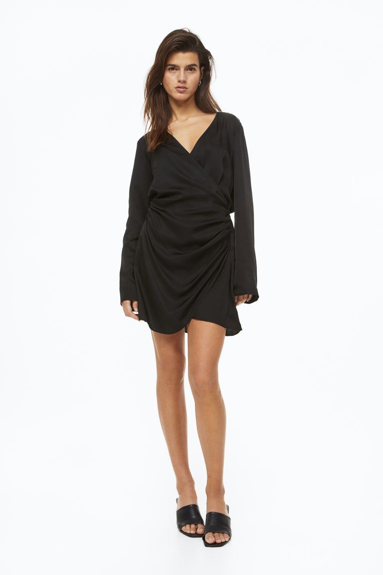 Облегающее платье с рюшами H&M, черный короткое платье на запах silvion sl w1282 красный 48