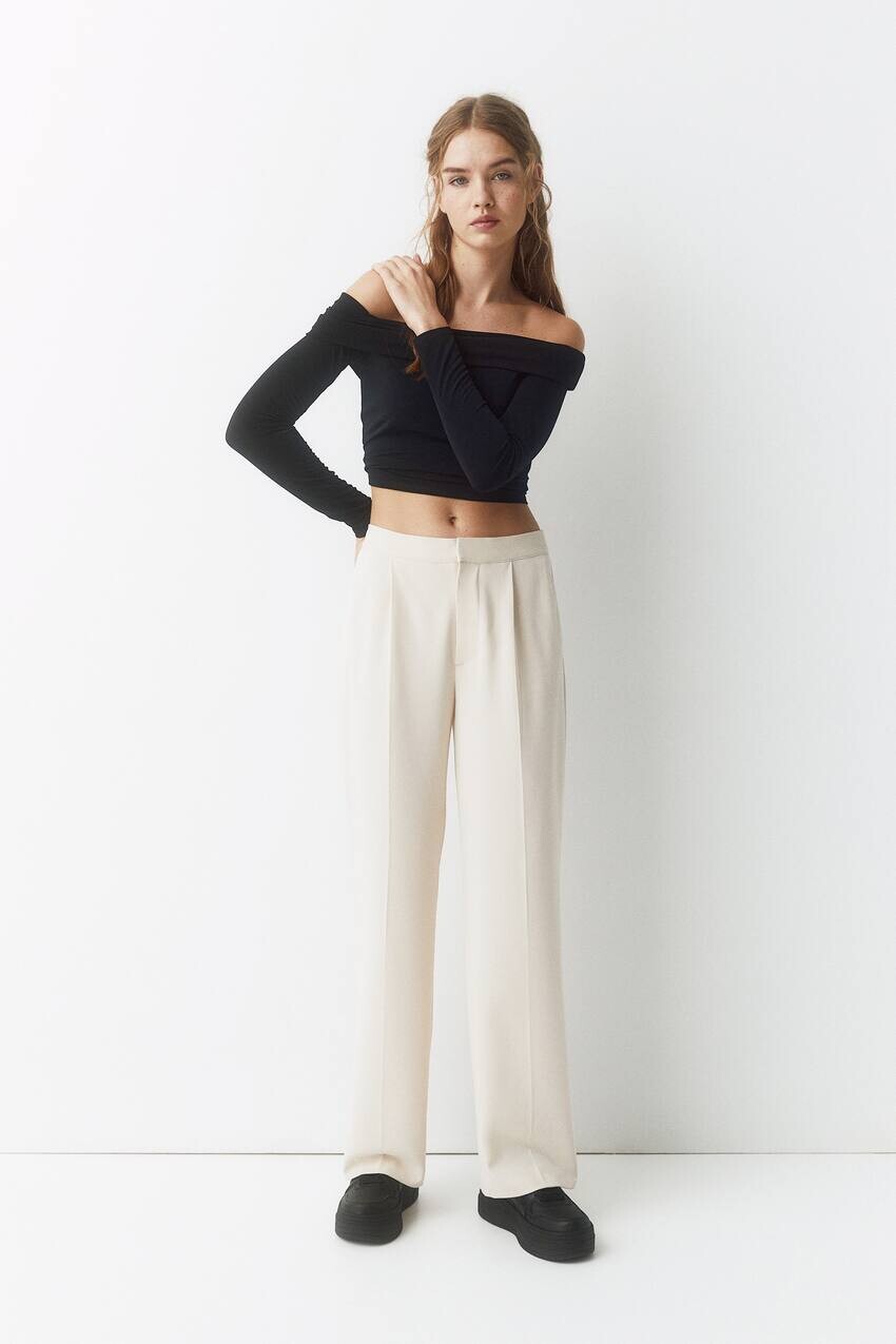 

Элегантные брюки свободного кроя Pull&Bear