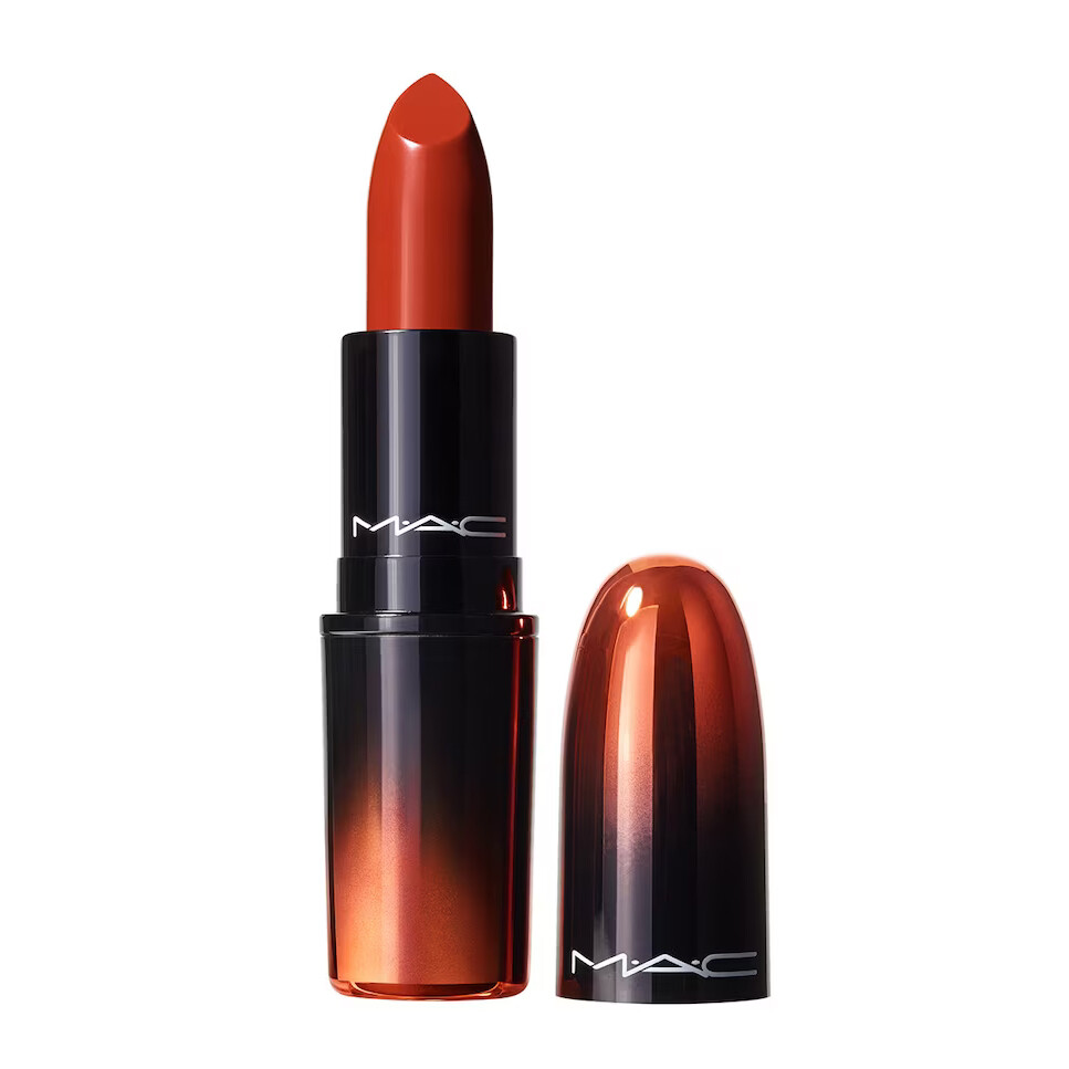 

Губная помада M.A.C Barra De Labios Love Me, hot as chili