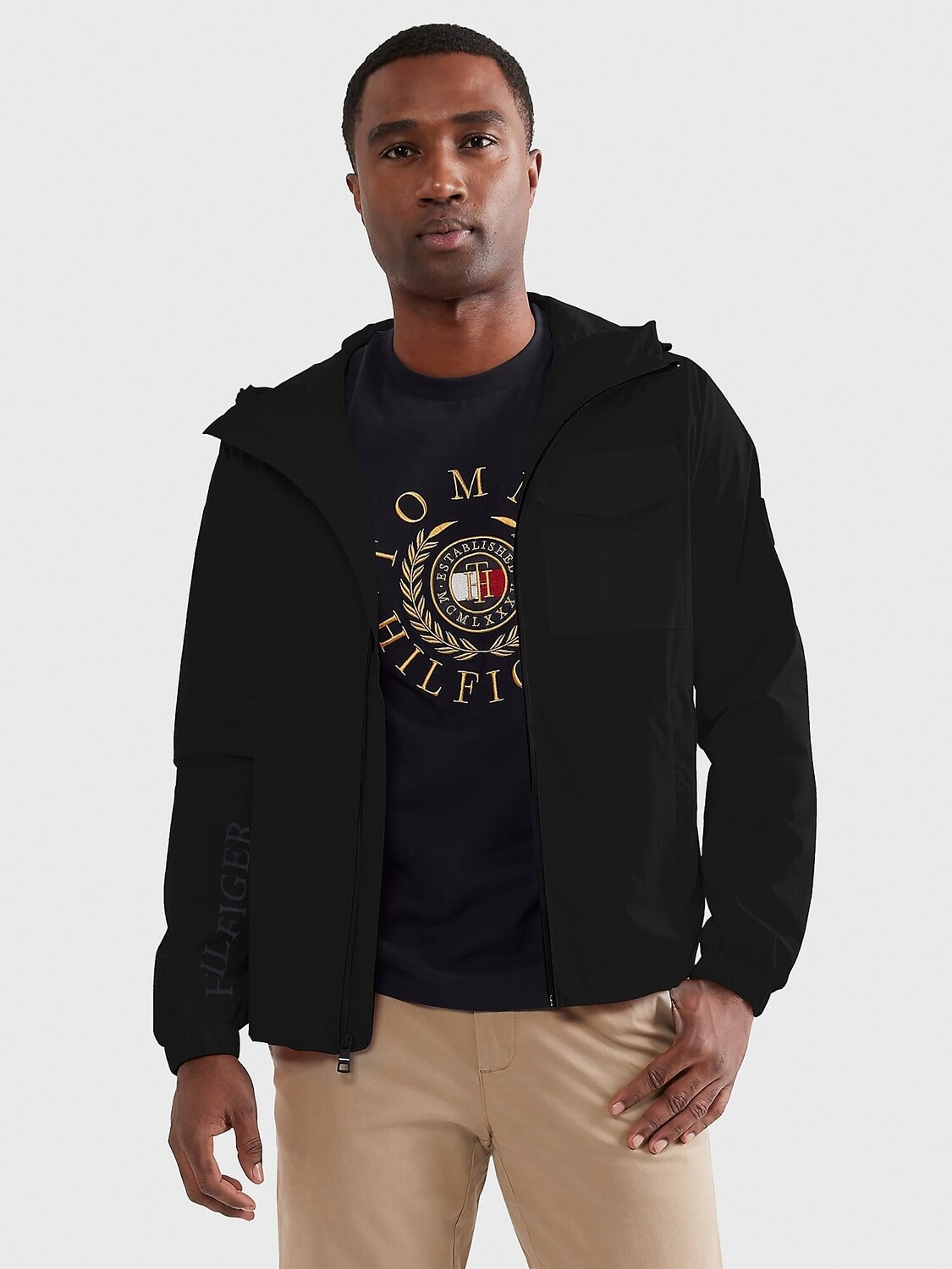 

Ветровка Tommy Hilfiger Hooded, черный
