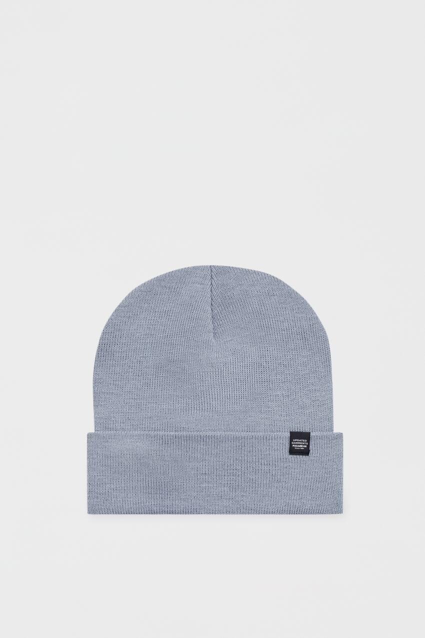 

Базовая вязаная шапка Pull&Bear, бледно-голубой