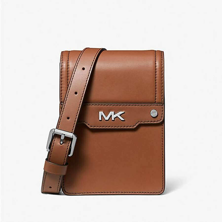 

Сумка Michael Kors Varick Leather Smartphone, коричневый