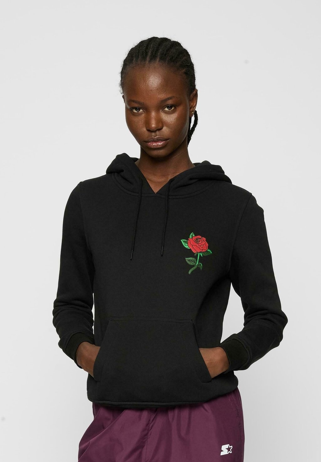 

Толстовка с капюшоном ROSE Mister Tee, черный