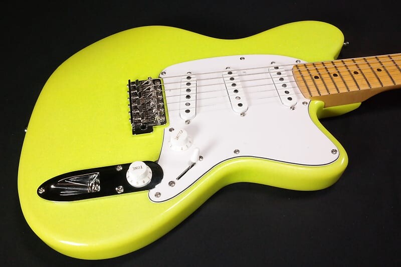 

Ibanez Yvette Young Y2M EG Slime Green Sparkle 861 YY10SGS