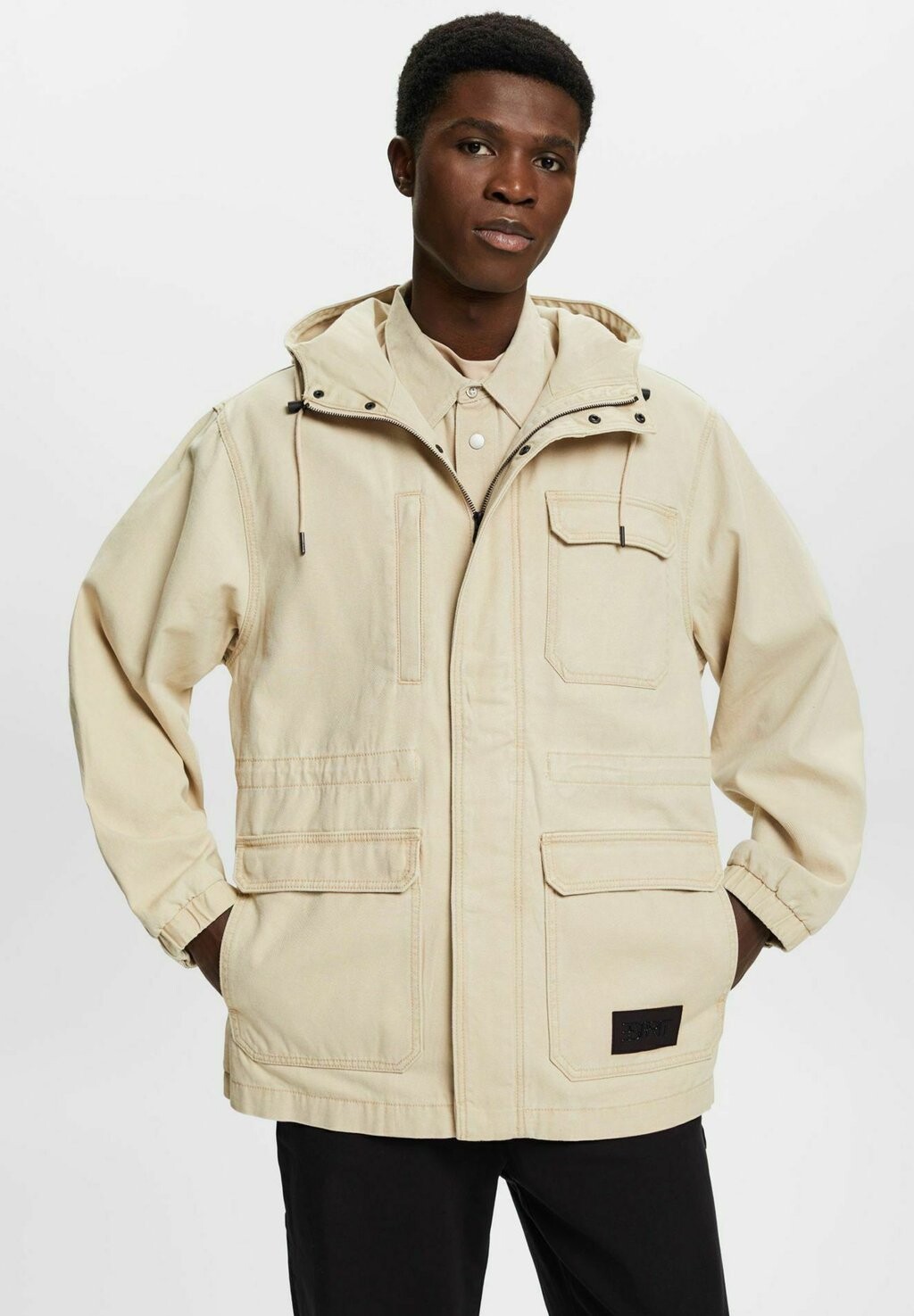 

Куртка демисезонная Esprit