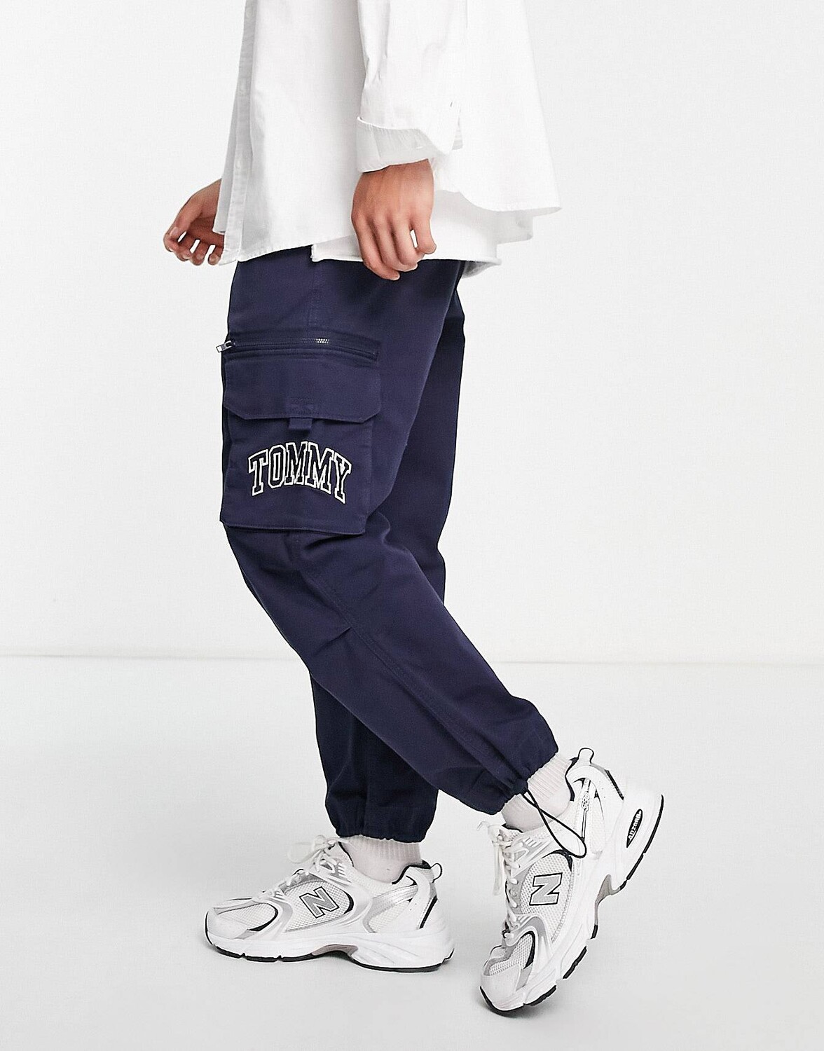 

Темно-синие свободные джоггеры карго из мягкого твила Tommy Jeans