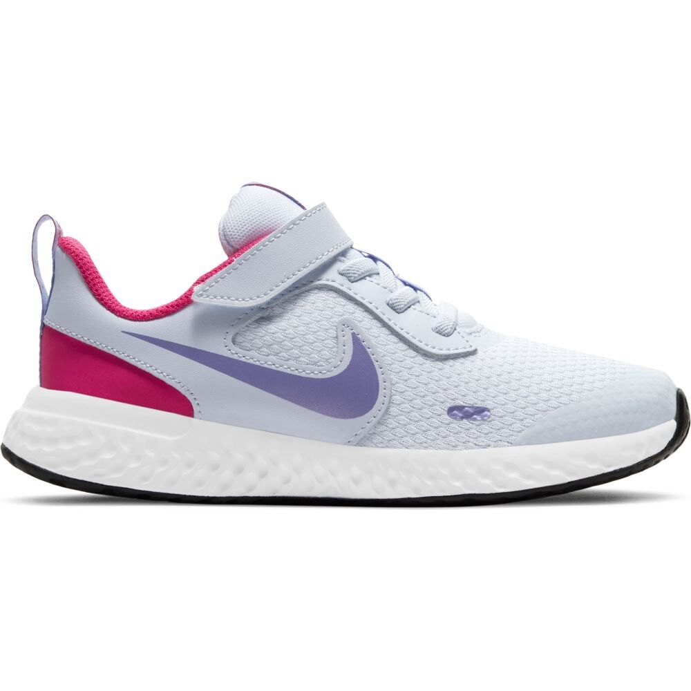 

Кроссовки Nike Revolution 5, белый