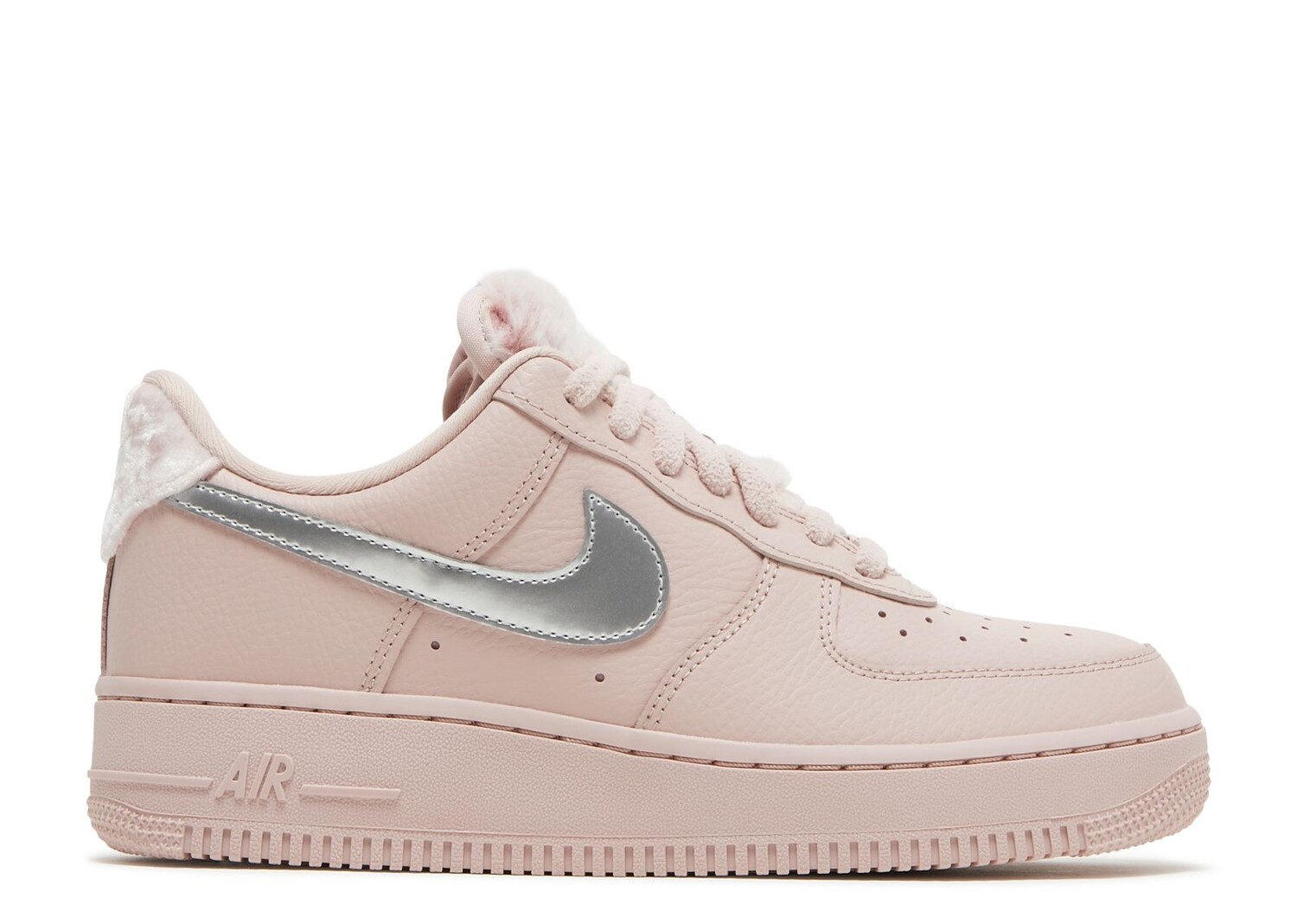 Кроссовки Nike Wmns Air Force 1 '07 'Faux Sherpa Fur', розовый