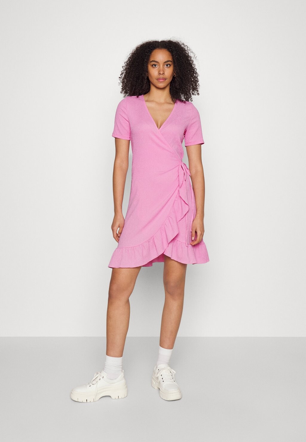 

Летнее платье Vero Moda