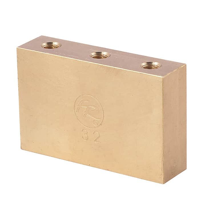 

Аутентичный блок тремоло Floyd Rose Original Fat Brass - 32 мм Original Fat Brass 32mm Block